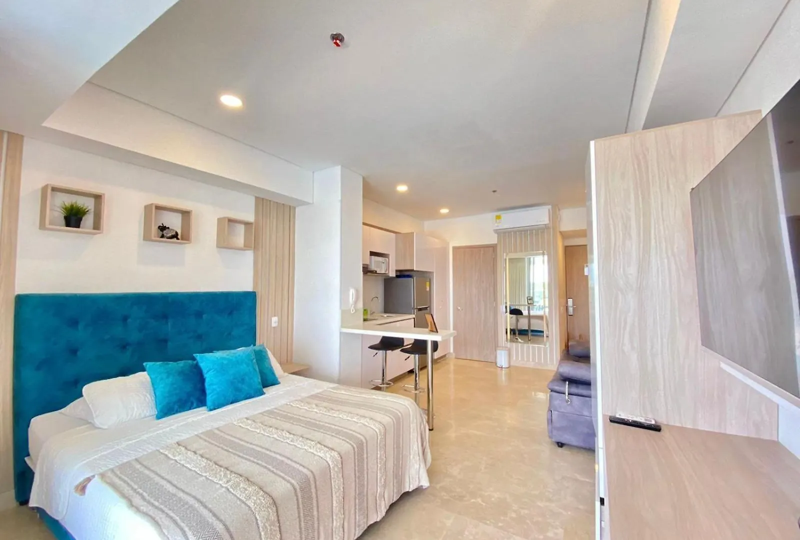 Hermoso Aparta Suite En Crespo A 5 Minutos Caminando Del Aeropuerto Primera Linea Mar location