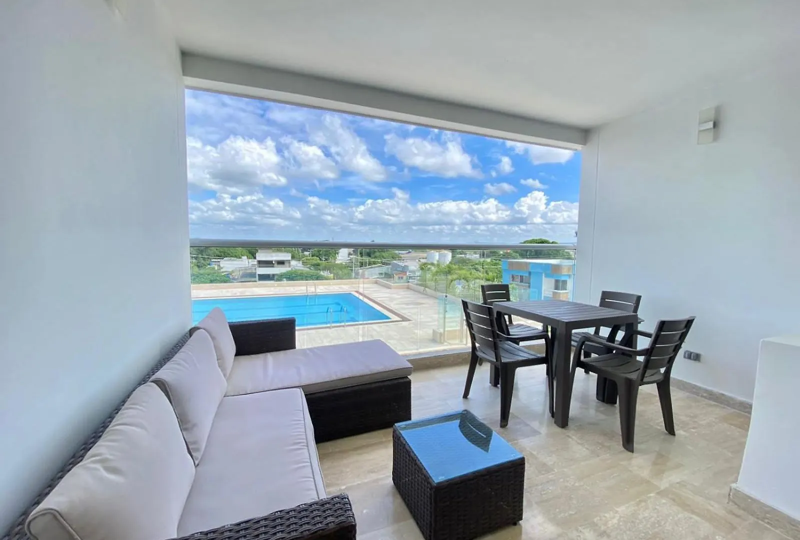Apartment Hermoso Aparta Suite En Crespo A 5 Minutos Caminando Del Aeropuerto Primera Linea Mar Cartagena Colombia